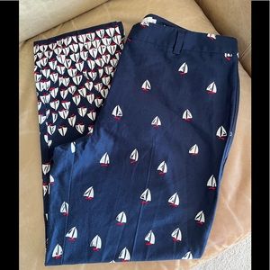 NWOT Vineyard Vines navy sailboat capris 12